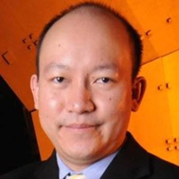 Dr. Thomas M. Liu